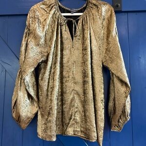 Grade + Gather gold peasant top, size Large